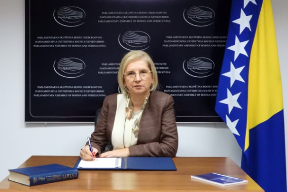 Pekić, Mira 